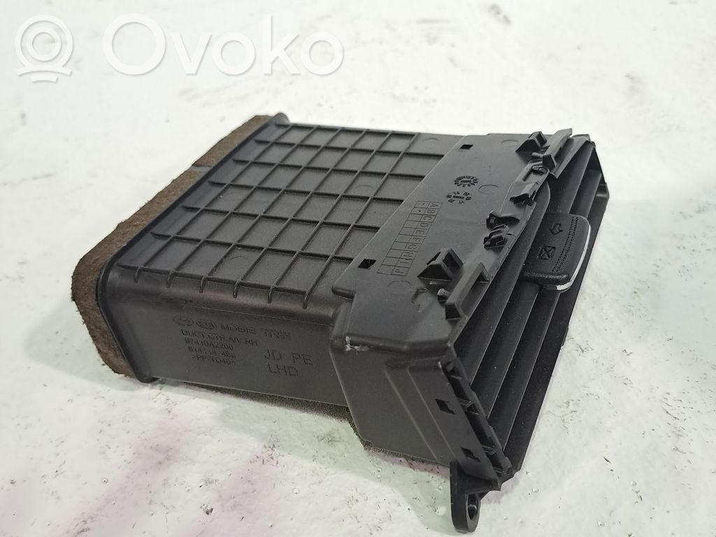 KIA Ceed Lango oro grotelės 
