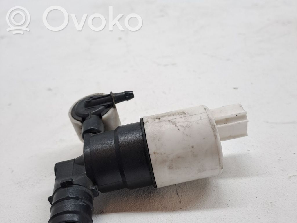 Pumpe Scheibenwaschanlage   1692412,AV6117K624AA