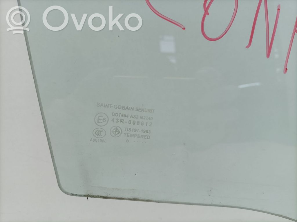 Mazda 3 I Etuoven ikkunalasi, neliovinen malli 