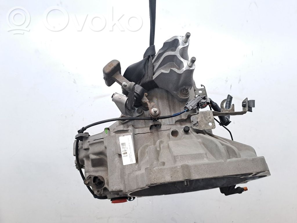 Mazda 2 Cutie viteze manuală cu 5 trepte 