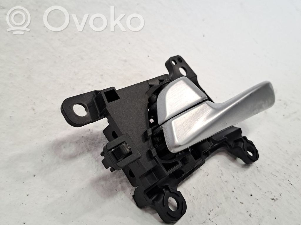 Manecilla interna de puerta corredera   82610D7010VC