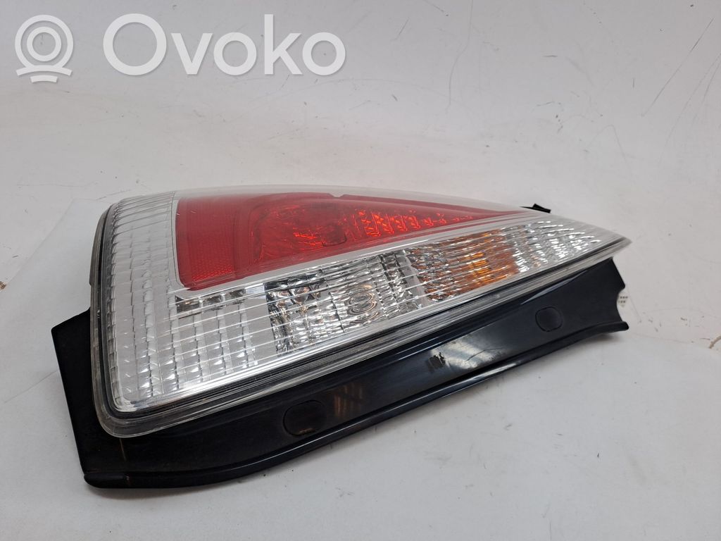 Rear tail light bulb   C29151160D