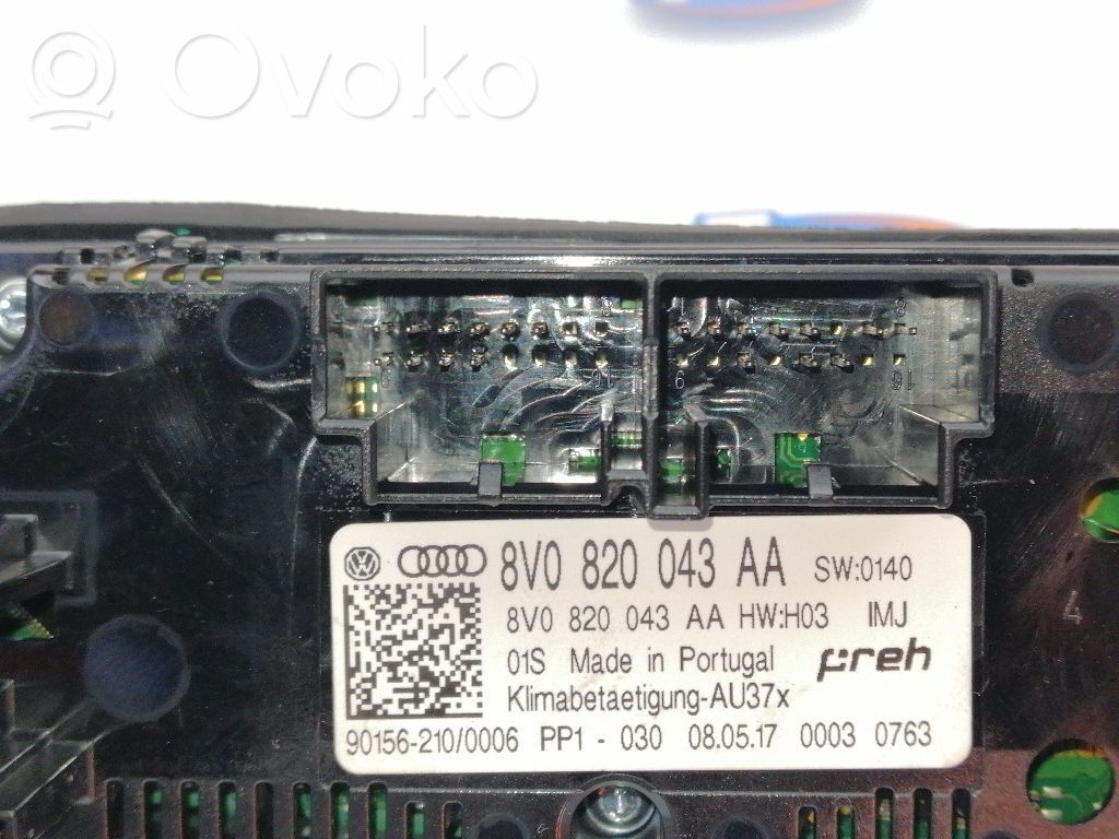 Unidad de control climatización   8V0820043AA