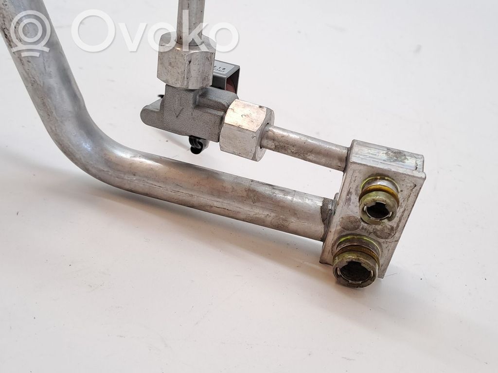 Volvo XC40 Łącznik elastyczny układu klimatyzacji A/C 