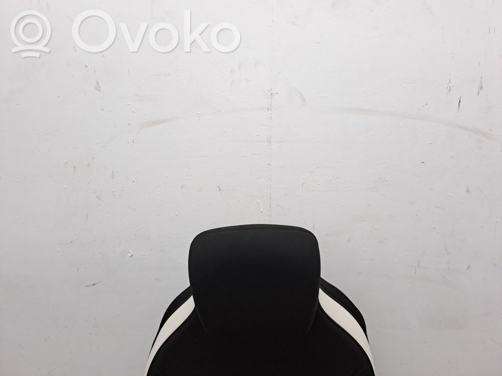 Etumatkustajan istuin   875028788R