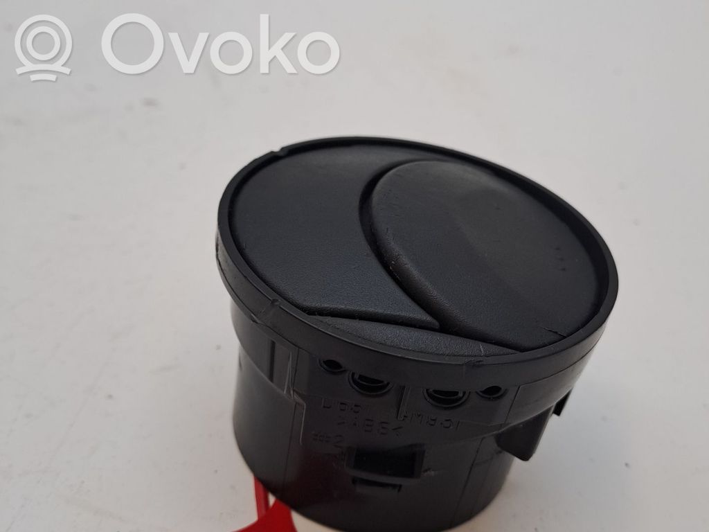 Ramă grilă ventilație bord   DF7164730B02