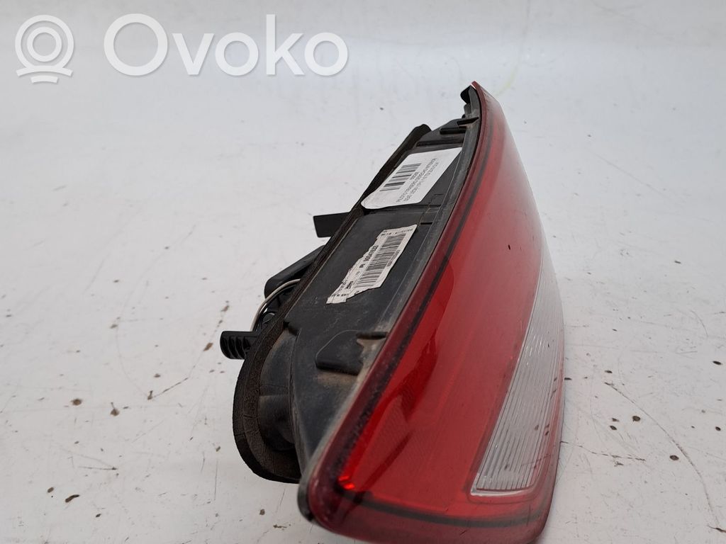 Seat Leon (1P) Takavalon polttimo 