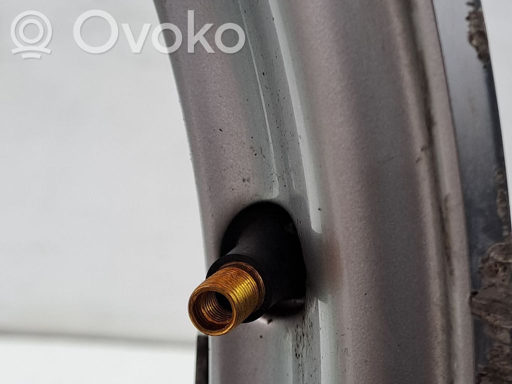 Audi A3 S3 8V R24-kevytmetallivanne 