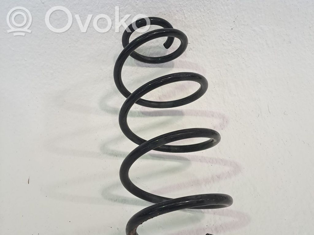 Etukierrejousi   6R0411105D