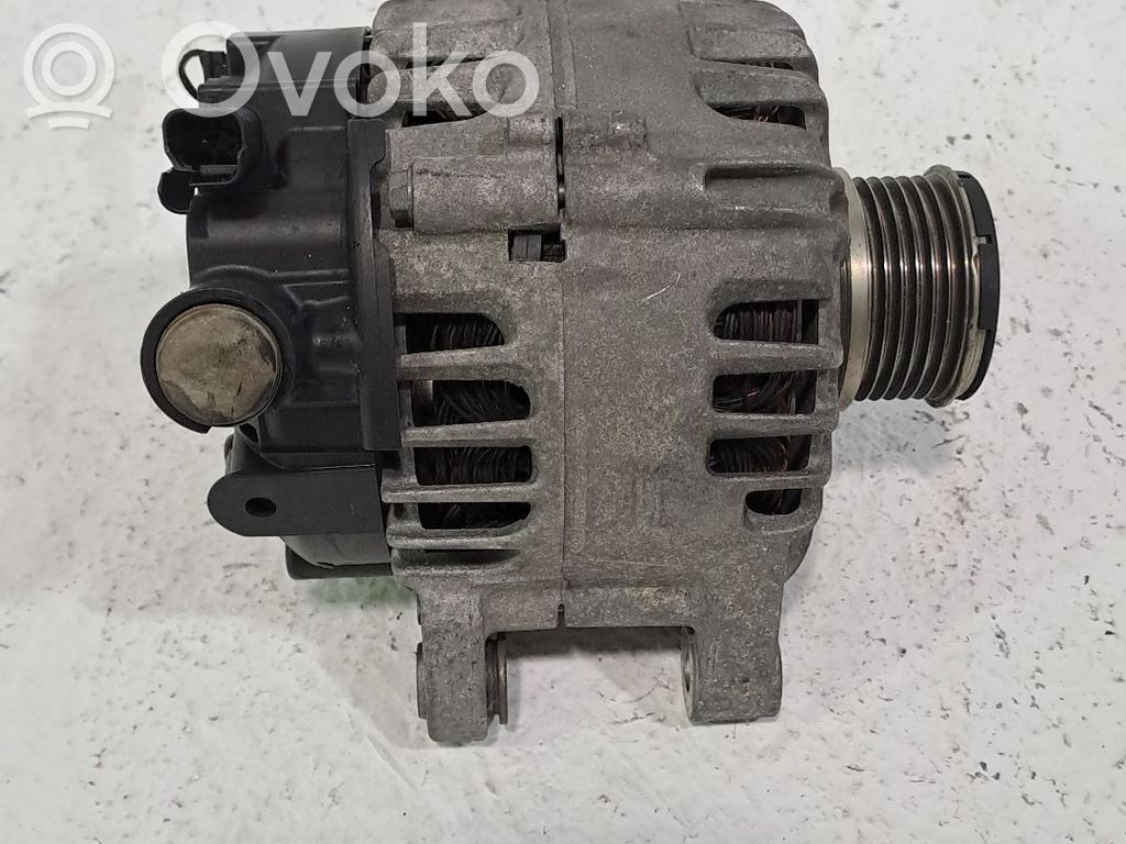 Opel Corsa F Generator/alternator