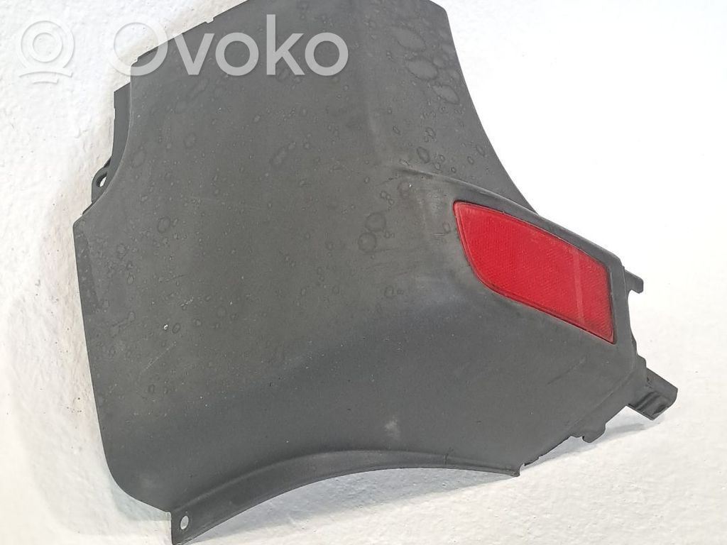 Mercedes-Benz Sprinter W906 Rivestimento del pannello parte angolare del paraurti posteriore
