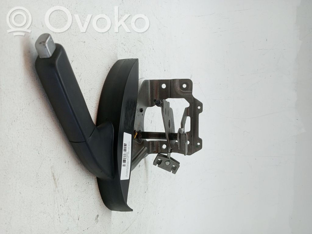 Nissan Qashqai Leva di rilascio del freno a mano