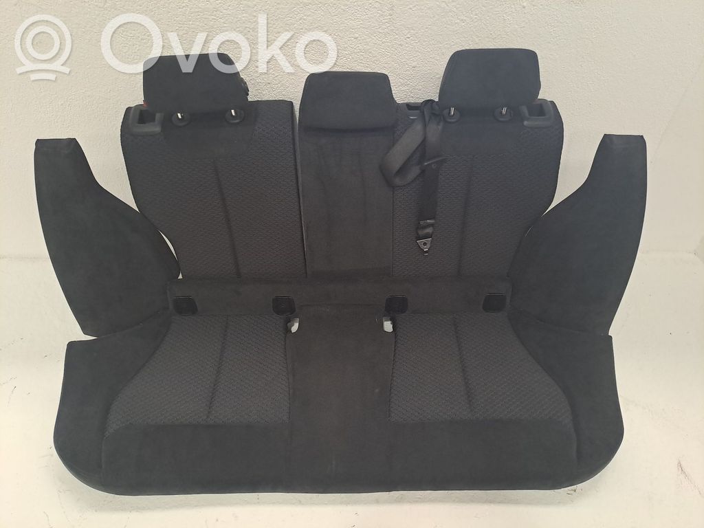 Takaistuin   52207243609