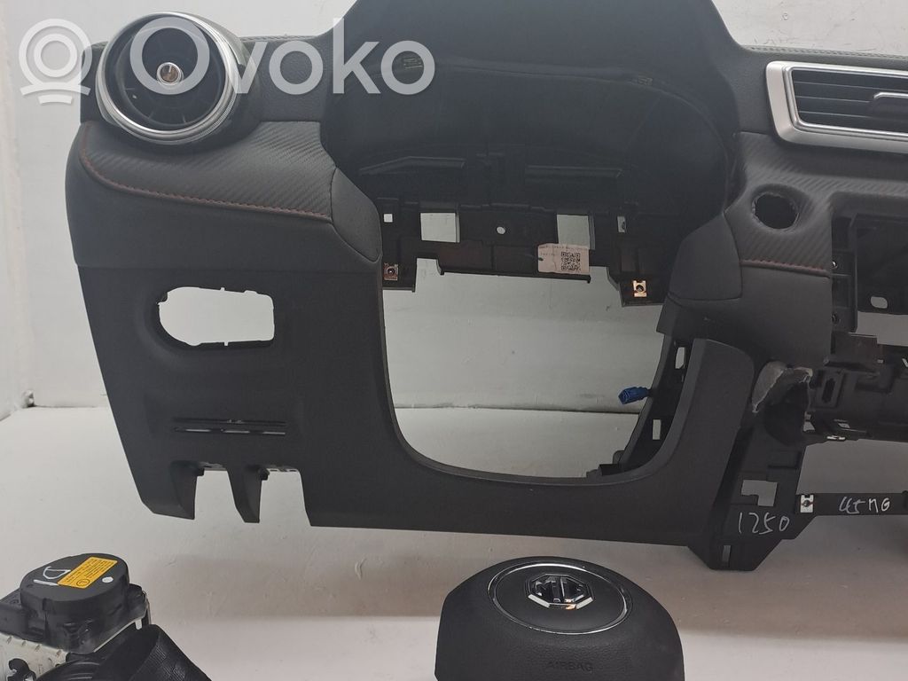 MG ZS Fotele / Kanapa / Komplet 