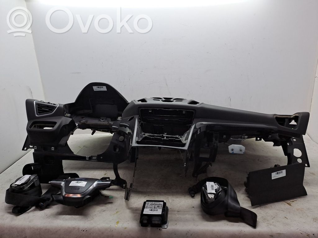 Ford Kuga I Istuinsarja 
