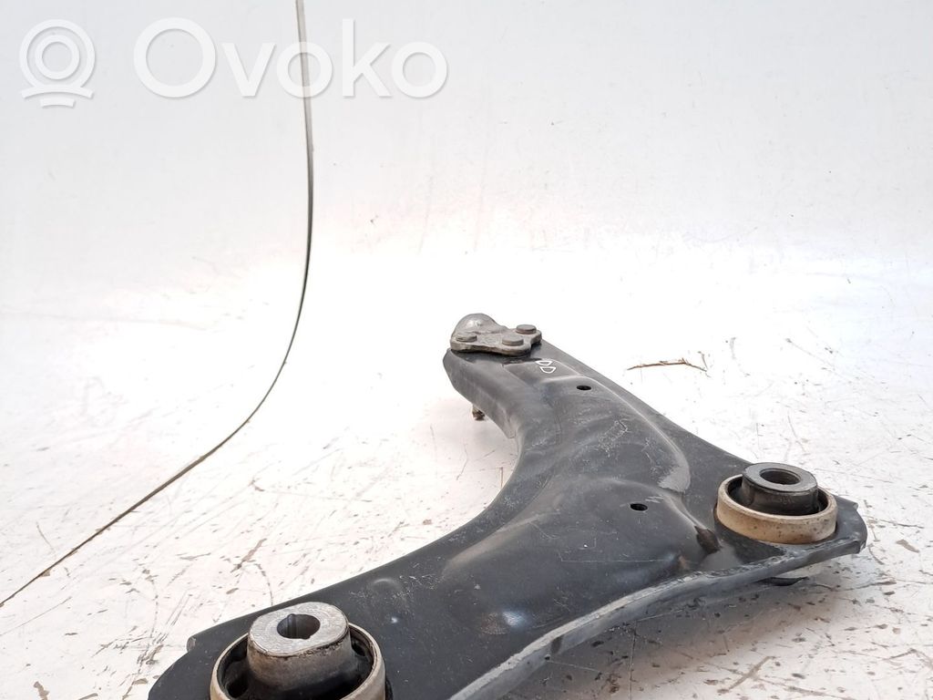 Renault Megane III Fourchette, bras de suspension inférieur avant