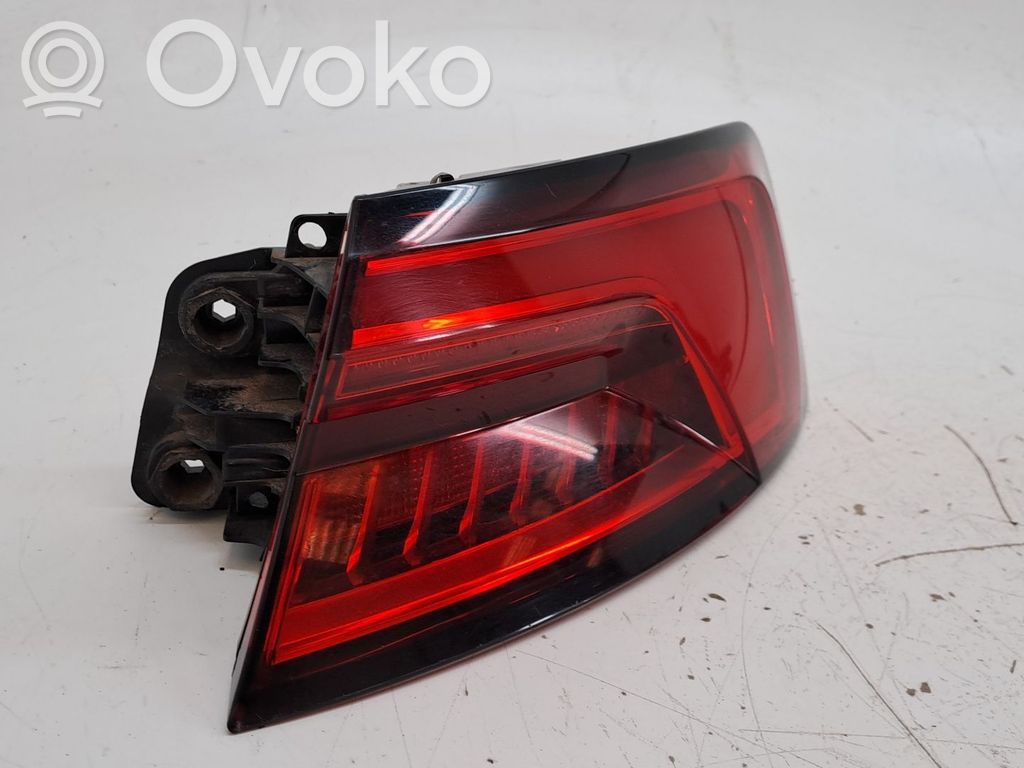 Żarówka lampy tylnej   8W6945092D