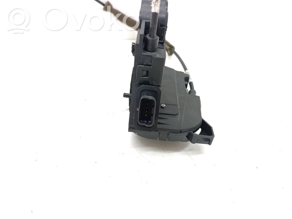Cerradura de puerta trasera   825005865R