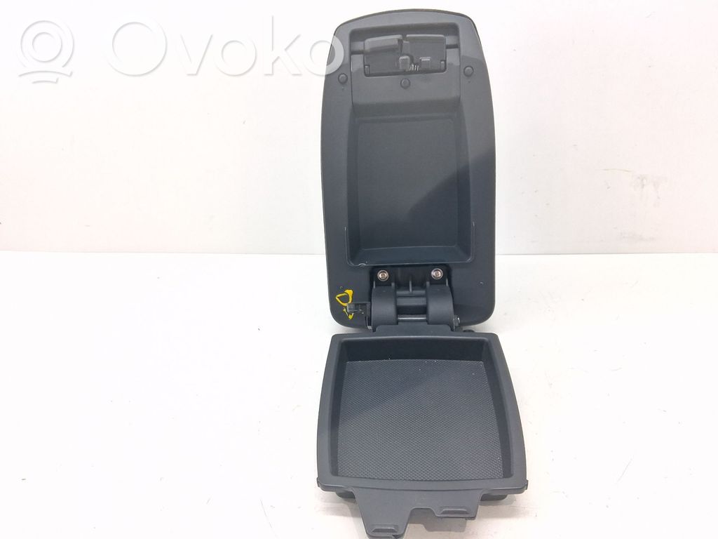 Toyota Auris 150 Espacio portaobjetos/reposabrazos 