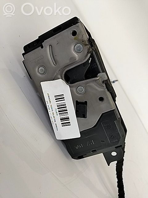 Opel Zafira B Serratura portiera anteriore 