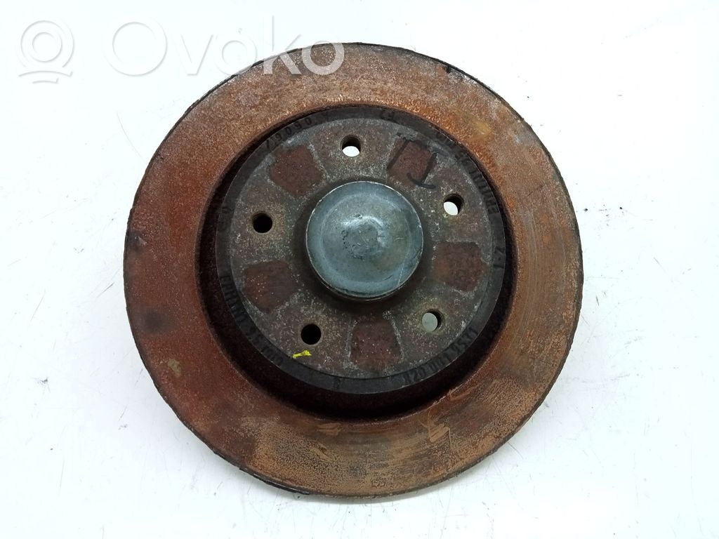 Renault Laguna III Achsschenkel vorne 