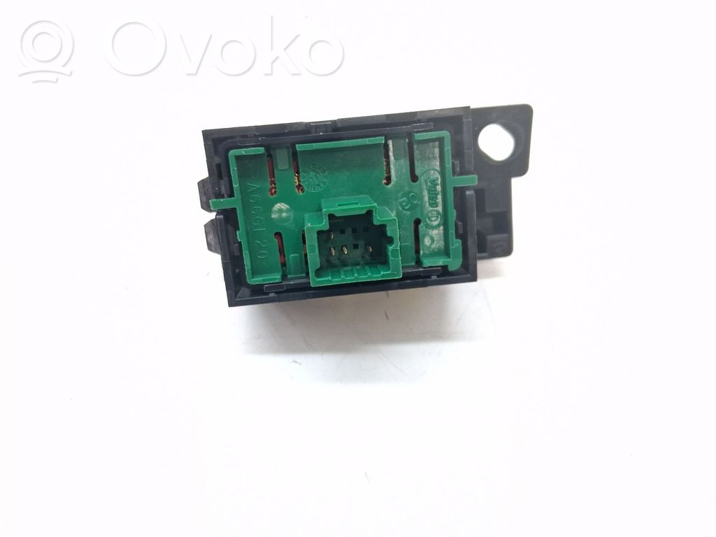Dacia Sandero Boutons / interrupteurs volant