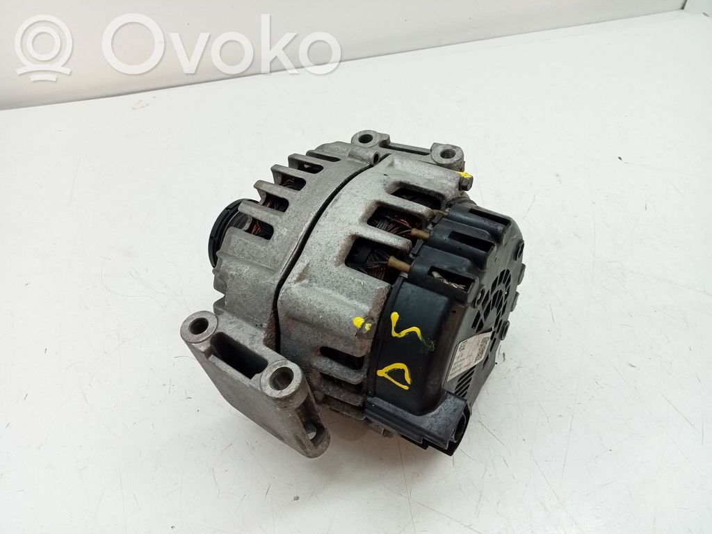 Mercedes-Benz Sprinter W906 Generatore/alternatore 