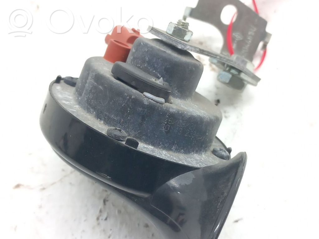 Clacson   256204481R