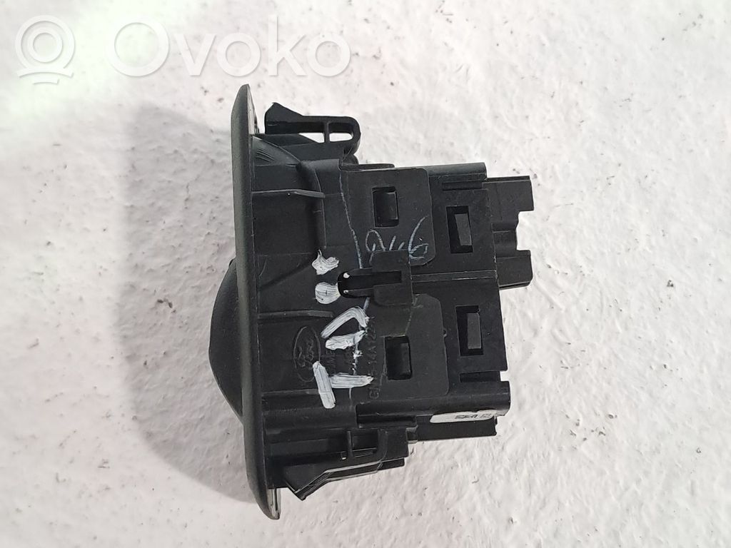 Interruptor del elevalunas eléctrico   1946782,DG9T14529AB3JA6