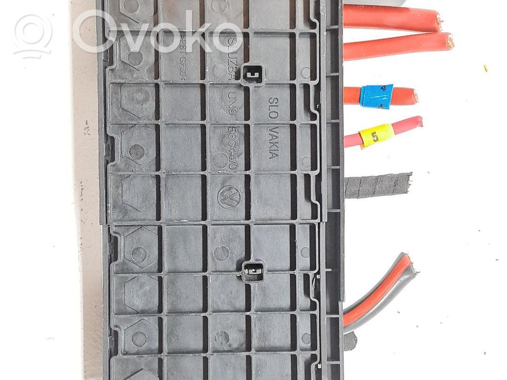 Módulo de fusible   7LA937550