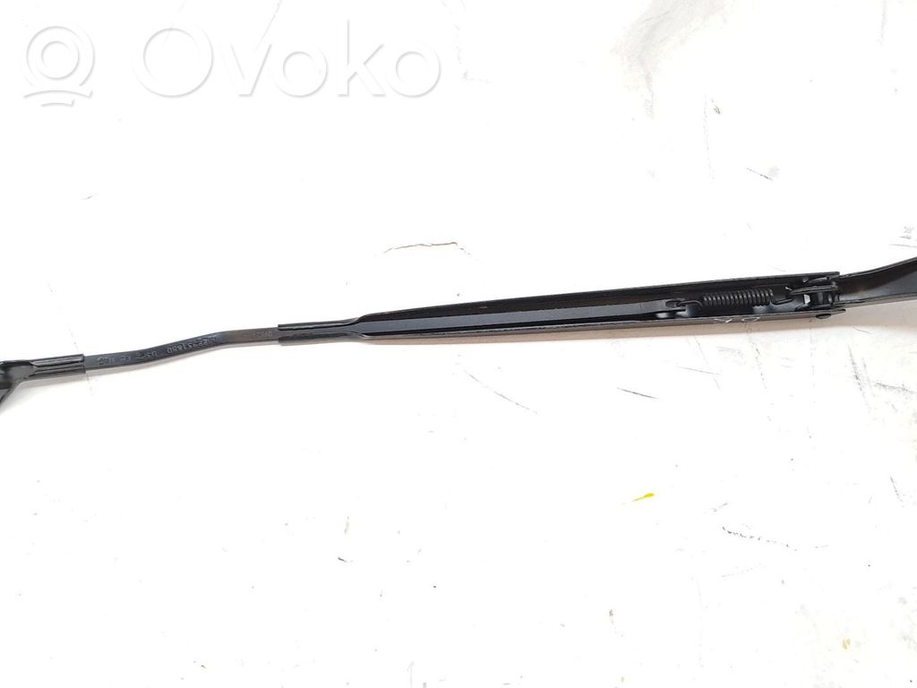 Brazo del limpiaparabrisas delantero   1640636680