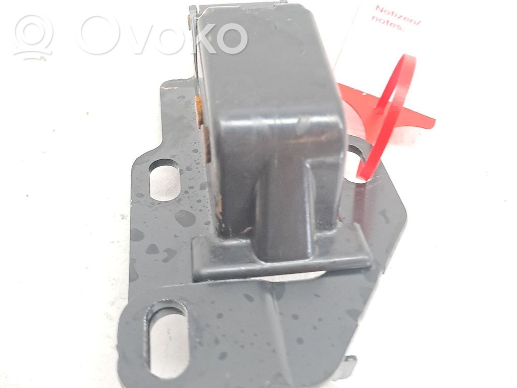 Opel Vivaro Tailgate lock latch 
