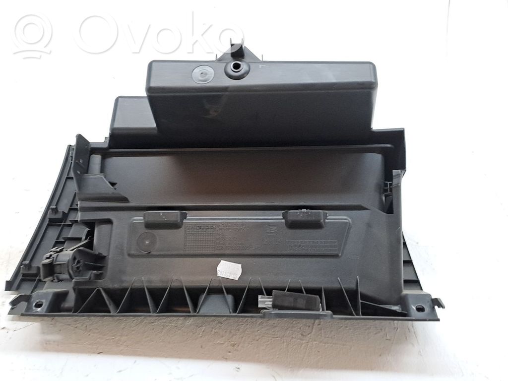 Guantera   6F1857095T