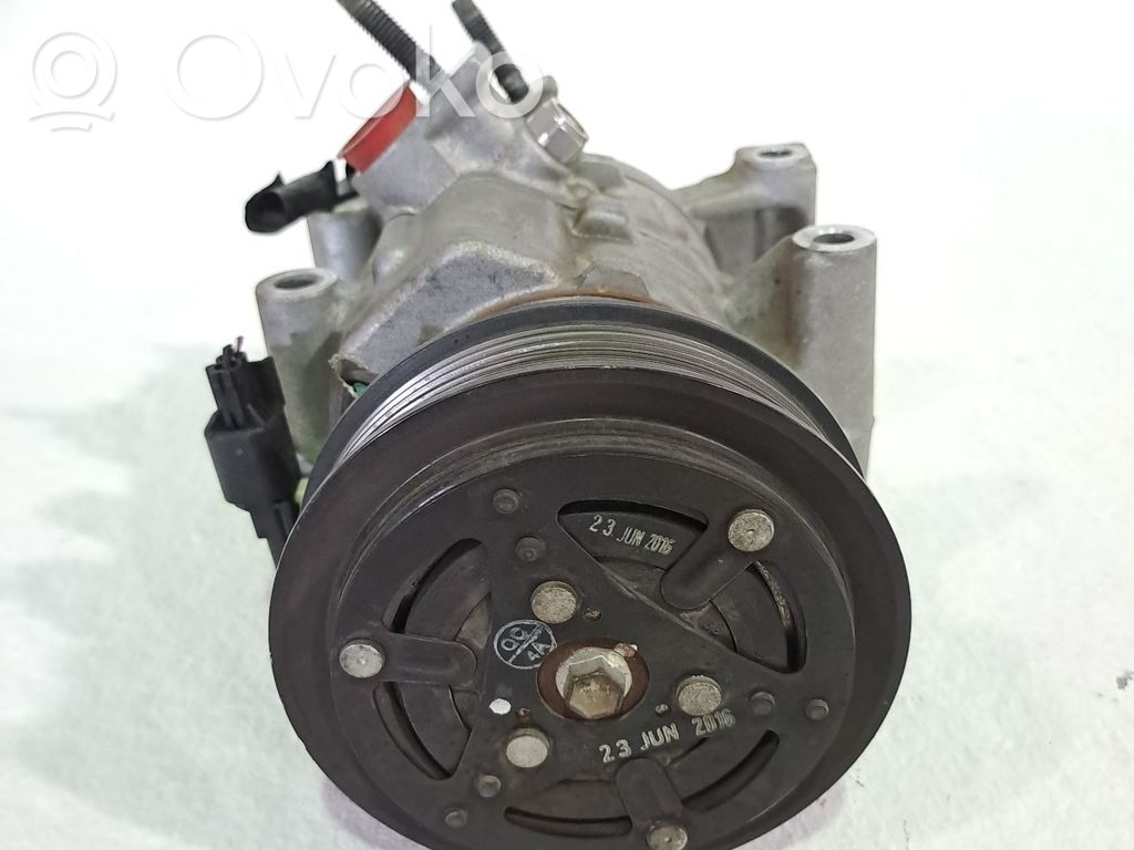 Compressore aria condizionata (A/C) (pompa)   2016401,G1B119D629AA
