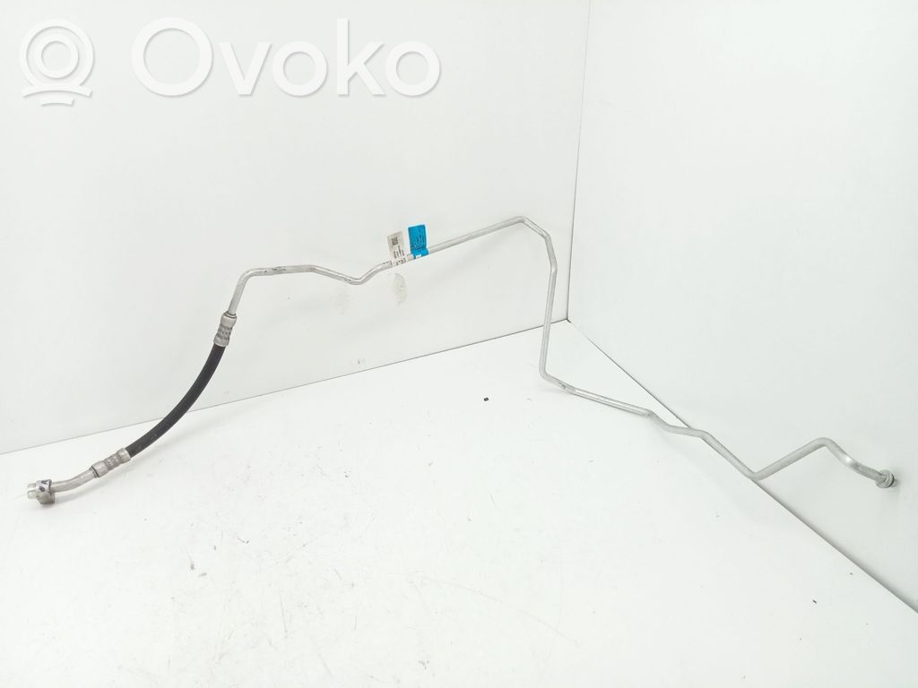 Ford Ka Cuplaj/manșon flexibil A/C 
