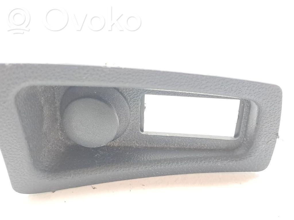 BMW 1 E81 E87 Kėbulo modulis 
