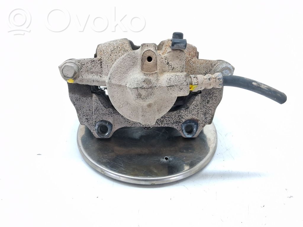 Front brake caliper   4401P7