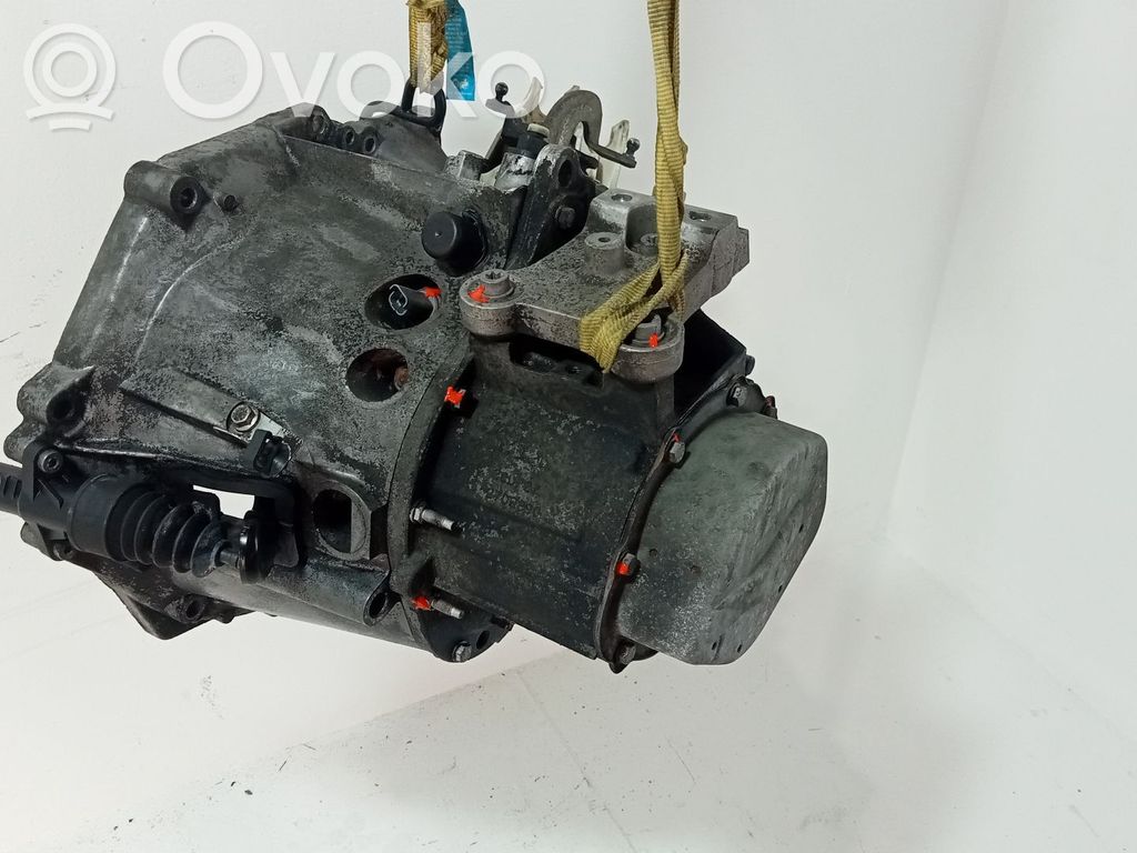 Peugeot 207 Scatola del cambio manuale a 5 velocità 