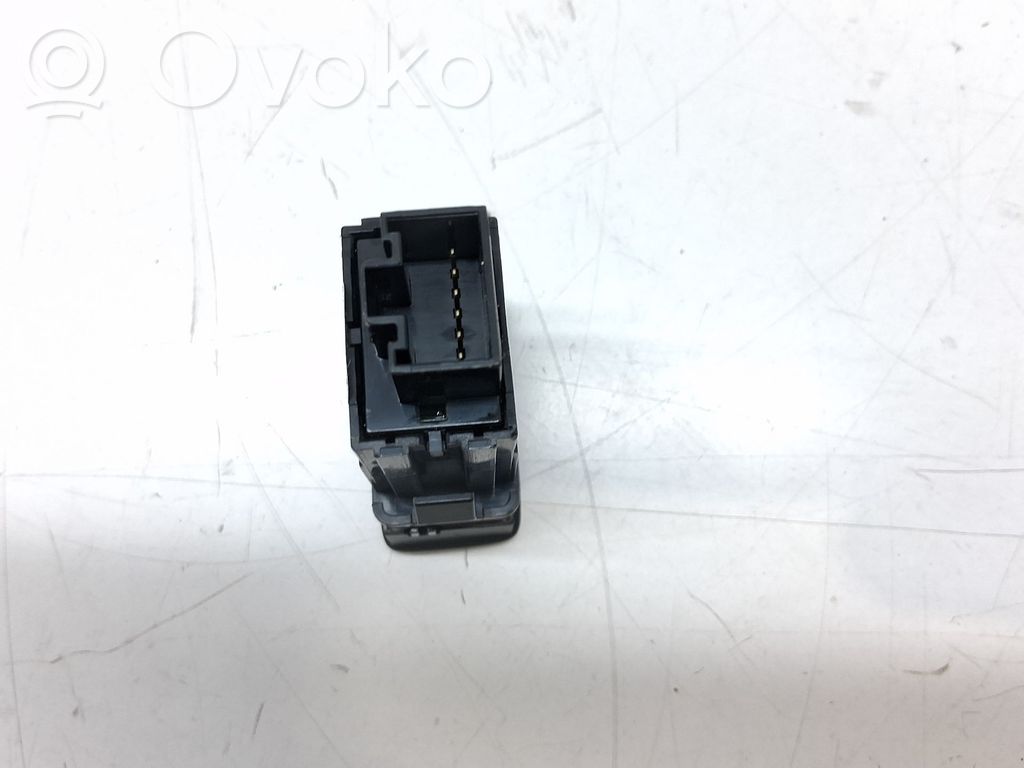 Botón interruptor de luz de peligro   93790A2000WK