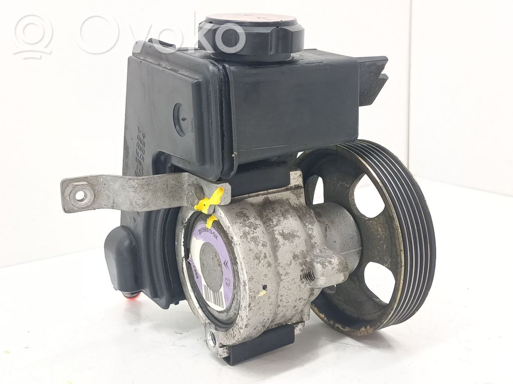 Ohjaustehostimen pumppu   4007LP
