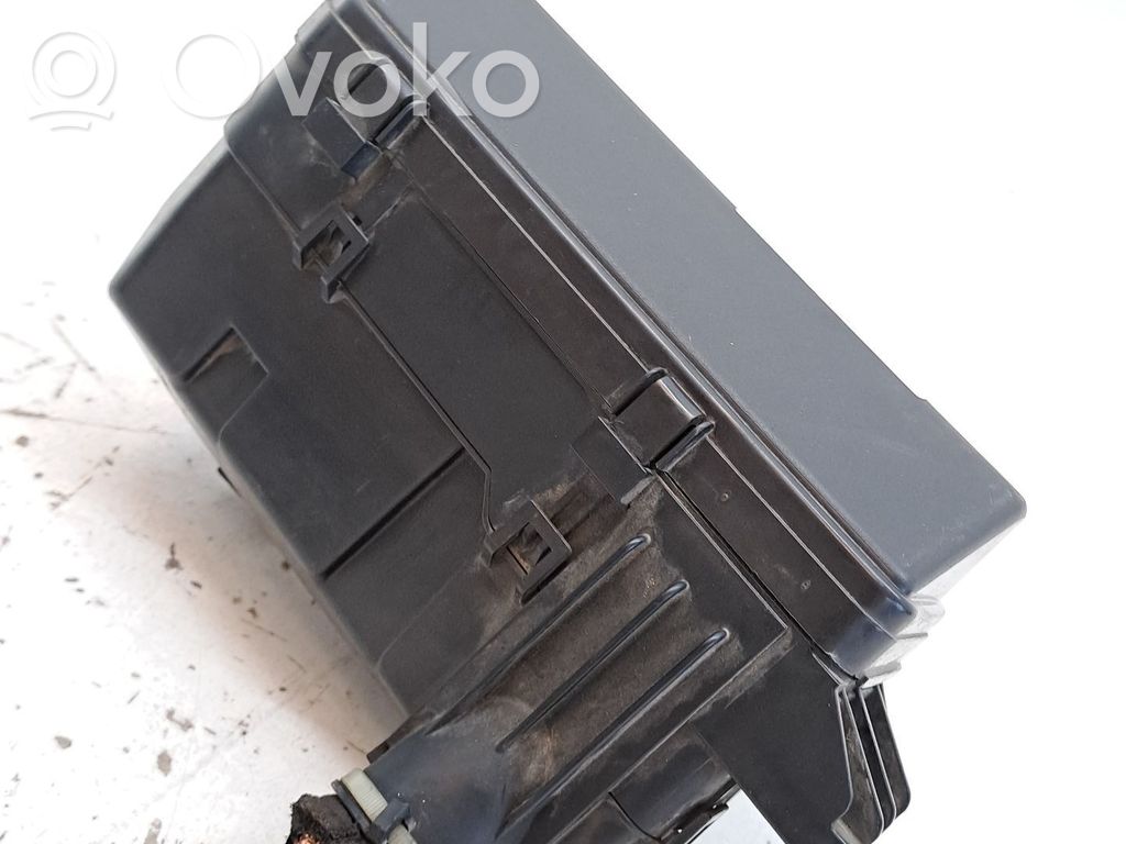 Honda Accord Sulakemoduuli 