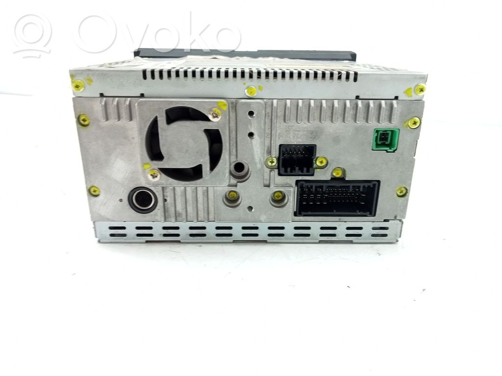 Radio / CD-Player / DVD-Player / Navigation   10R020797