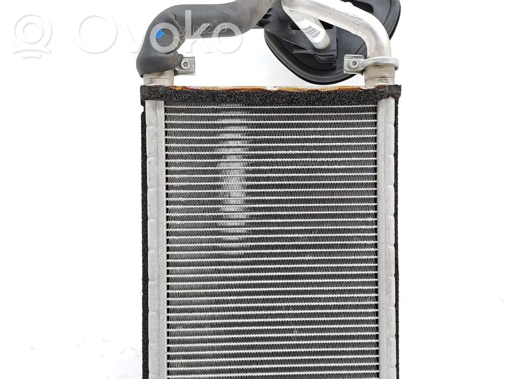 Radiador (interno) del aire acondicionado (A/C))   64119123506