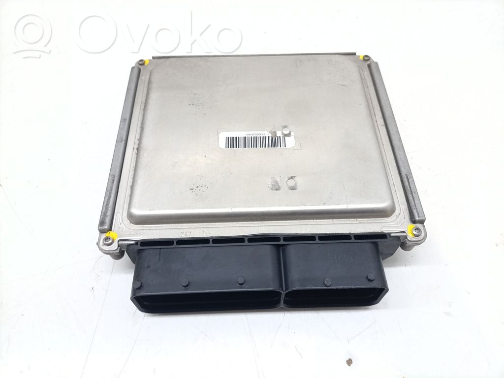 Unité de commande, module ECU de moteur   04B907445