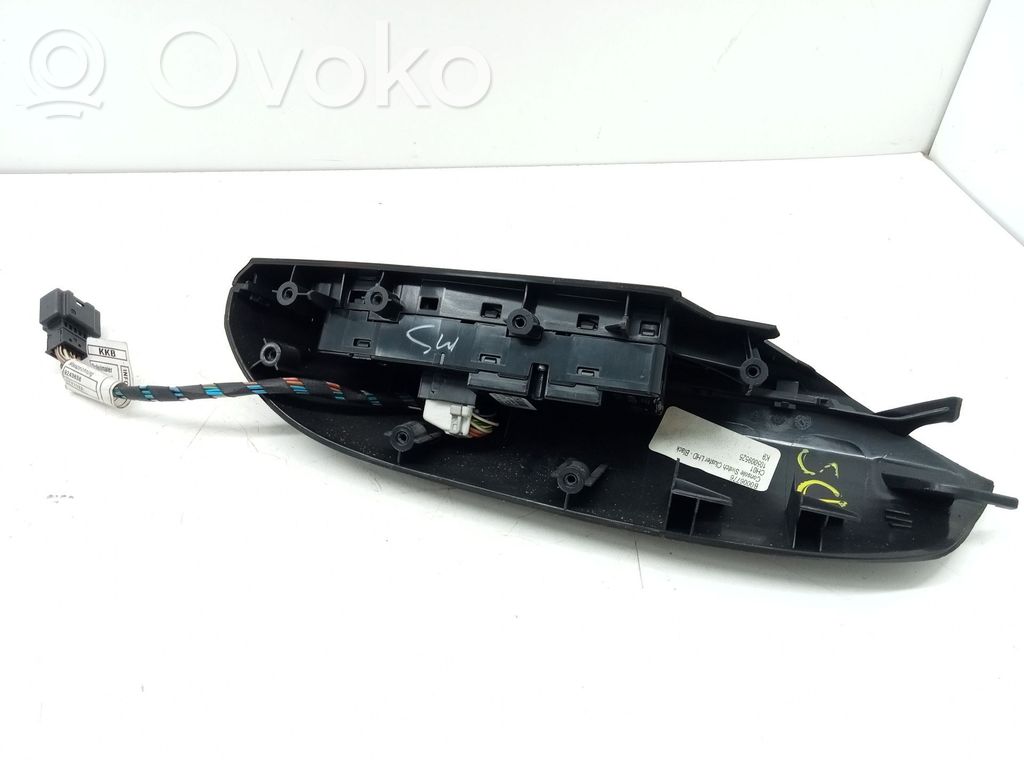 BMW X3 E83 Interruttore di controllo dell’alzacristalli elettrico