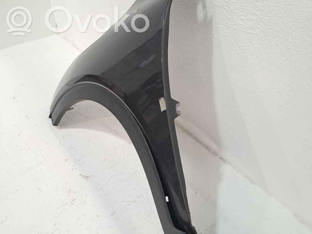 KIA Sorento Nadkole przednie 