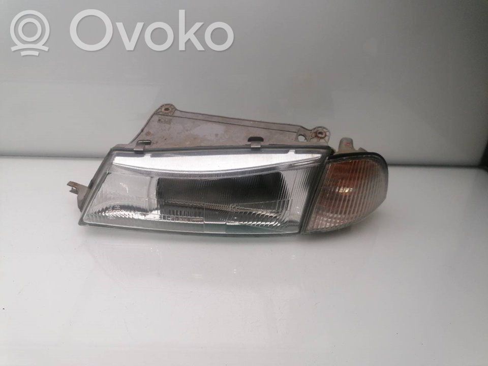 Phare frontale   701000527,96232204
