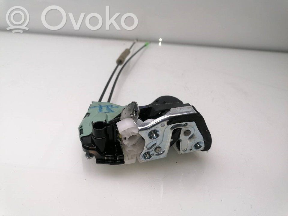 Cerradura de puerta trasera   8235062R15000