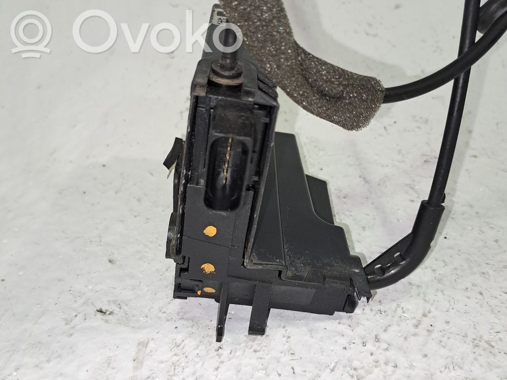 Citroen C4 I Picasso Serratura portiera posteriore