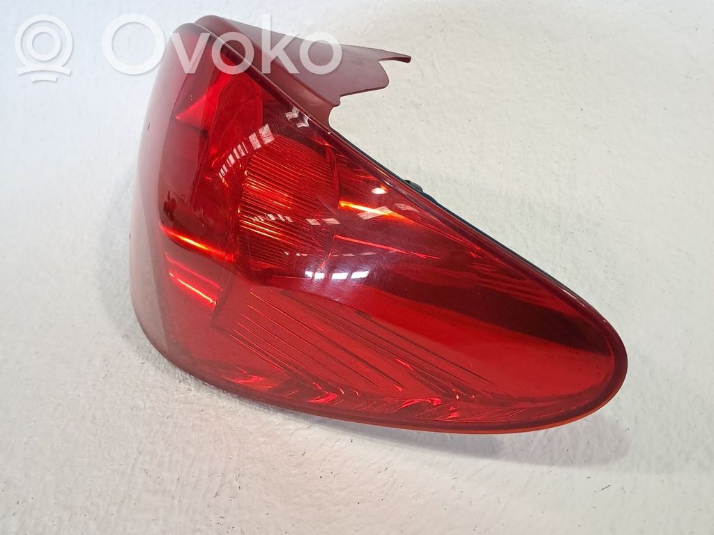 Lámpara de faros/luces traseros   6351Y7